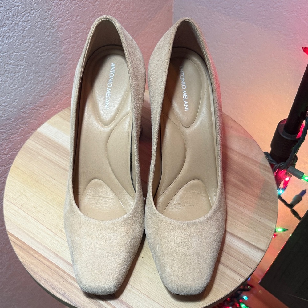 ANTONIO MELANI Beige Suede Heels